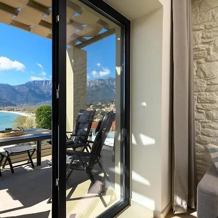 Archetypo Luxury Living *